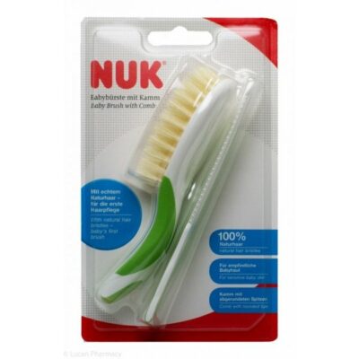 Brosse et peigne vert nuk. V